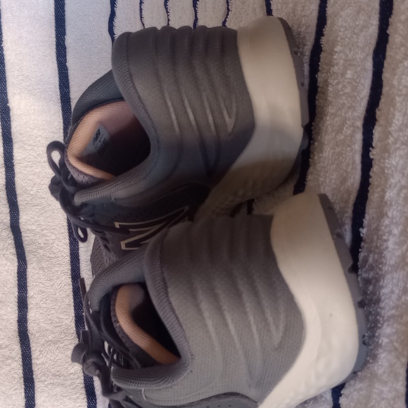 New Balance 520 v7 Running Shoes - Picture 4 of 8